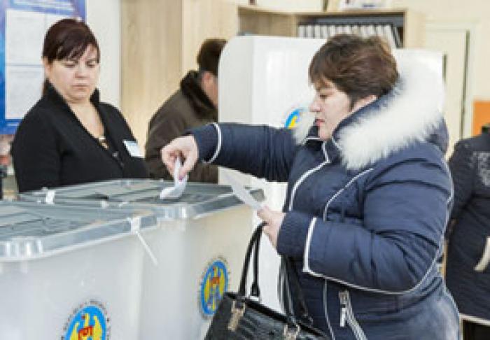 ALEGĂTORII DIN TRANSNISTRIA SUNT TRANSPORTAŢI GRATUIT LA SECŢIILE DE VOTARE DIN DREAPTA NISTRULUI