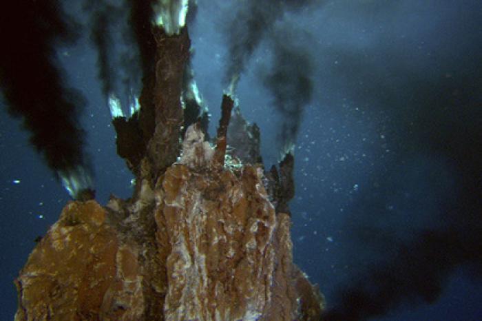 Доказано спонтанное появление жизни в океанах