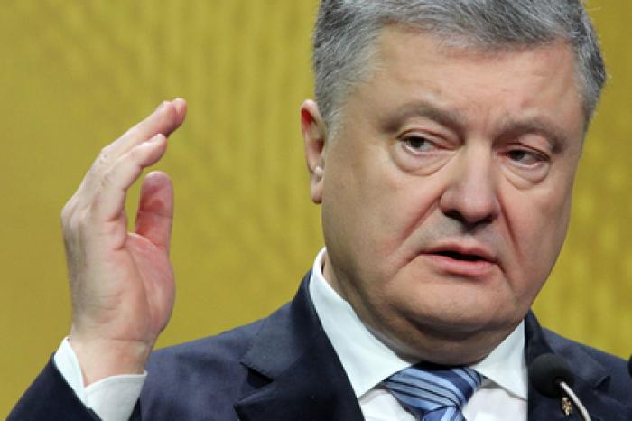 Порошенко ответил на вопрос из толпы словами «я не пью»