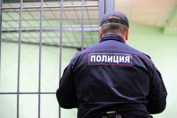 Российский полицейский застрелил мужа своей любовницы