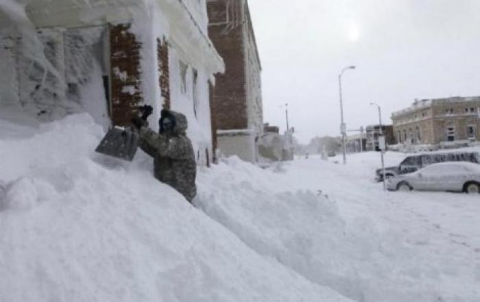 Снегопад оставил без света более 50 тысяч человек в США