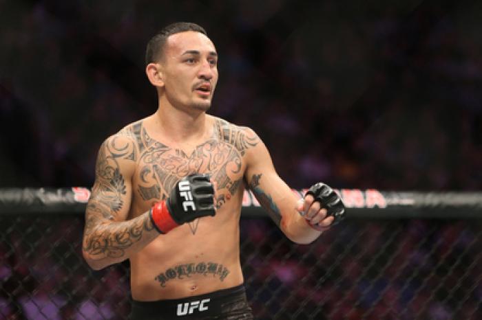 Чемпион UFC нацелился на Нурмагомедова