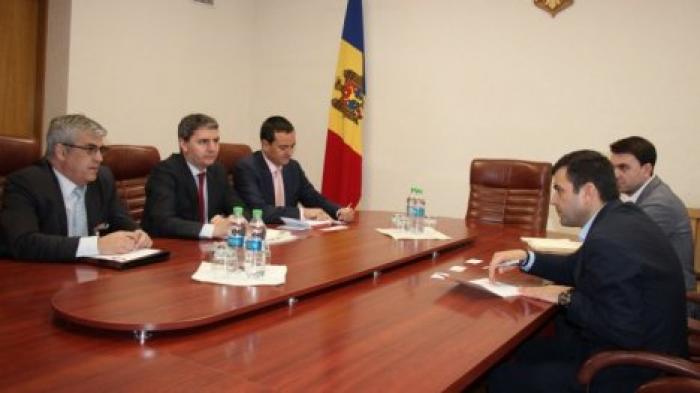 Европейский инвестиционный банк готов финансировать стратегические проекты Молдовы