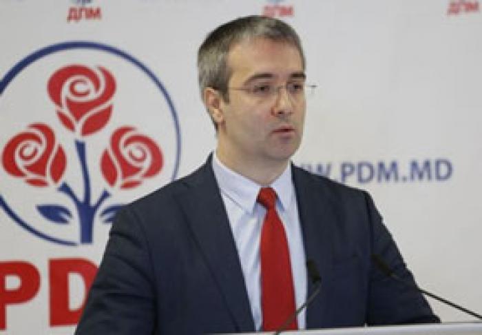 FOŞTII COLEGI DE FRACŢIUNE AI LUI SERGIU SÎRBU AU COMENTAT INCIDENTUL CU IMPLICAREA LUI