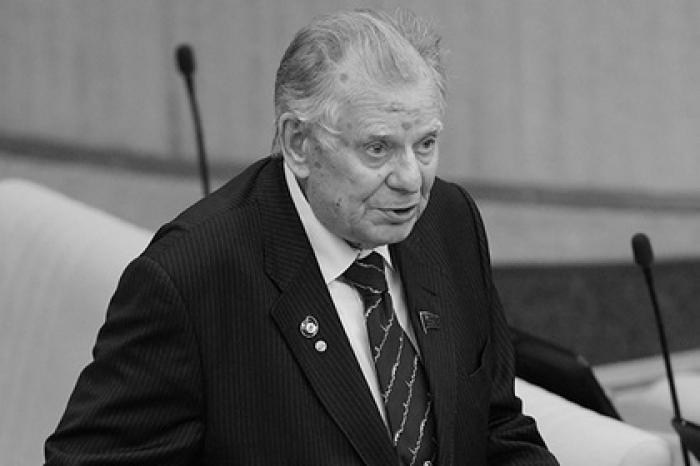 Названа причина смерти Жореса Алферова