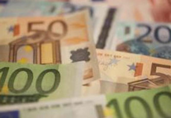 ​ÎN FEBRUARIE, OFERTA DE VALUTĂ A ACOPERIT CEREREA DE VALUTĂ NUMAI CU 47%