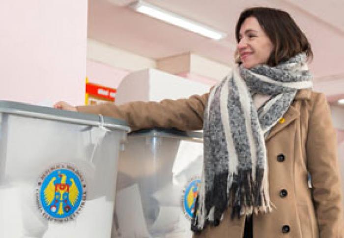 PAS NU RECOMANDĂ PARTIDULUI DEMOCRAT SĂ PIARDĂ TIMPUL PE SCRISORI