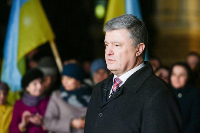 Порошенко заподозрили в махинациях с санкционным списком в пользу России