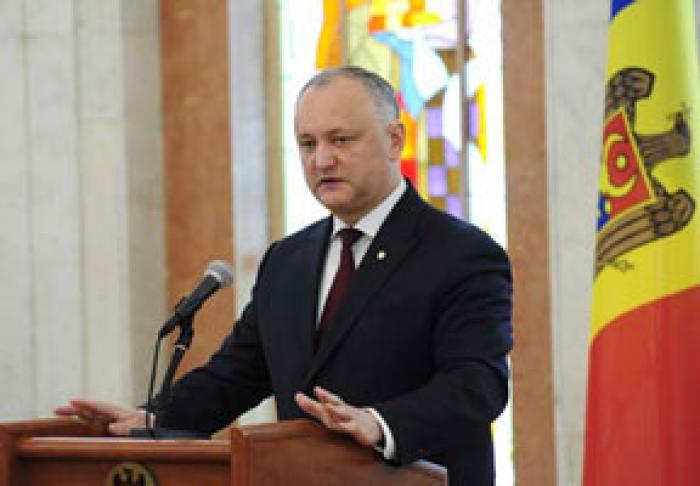 PREŞEDINTELE INTENŢIONEAZĂ SĂ PUNĂ CAPĂT BLOCAJULUI POLITIC POSTELECTORAL…