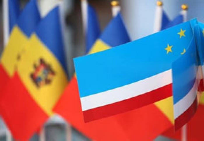 PREŞEDINTELE MOLDOVEI NU VEDE UN PERICOL DIN PARTEA AUTONOMIEI GĂGĂUZE LA ADRESA INTEGRITĂŢII REPUBLICII