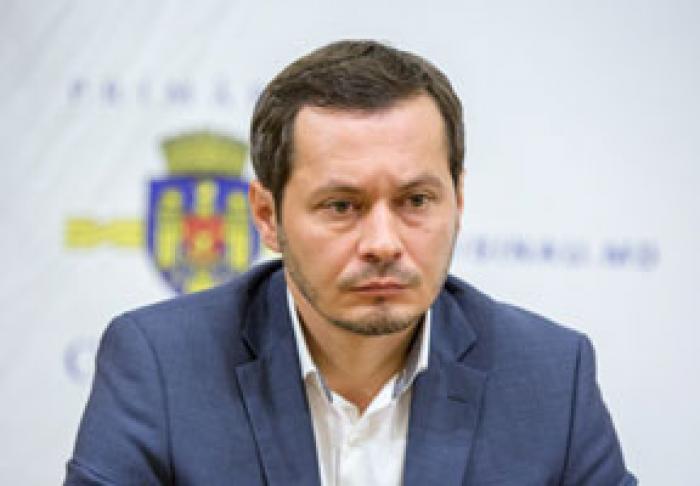 PRIMARUL INTERIMAR AL CHIŞINĂULUI A INTERZIS COLECTAREA DE BANI DE LA PĂRINŢI ÎN ŞCOLILE ŞI GRĂDINIŢELE DIN CAPITALĂ