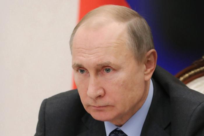 Путин поговорил с Назарбаевым
