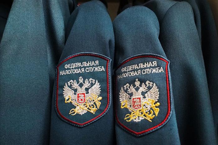 Сотрудник российской налоговой публично покаялся за работу властей