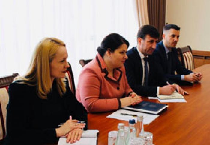 VICEPREMIERUL PENTRU REINTEGRARE A DISCUTAT CU AMBASADORUL SUA „MAI MULTE SUBIECTE SENSIBILE” ALE REGLEMENTĂRII TRANSNISTRENE