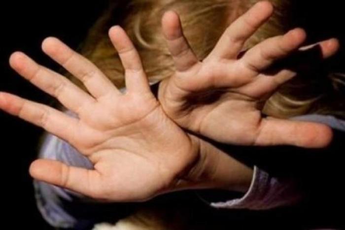 В Криулянском районе 5-летнюю девочку около года насиловал сосед