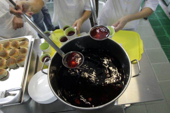 В России ужесточат контроль за продуктами для школ и детсадов