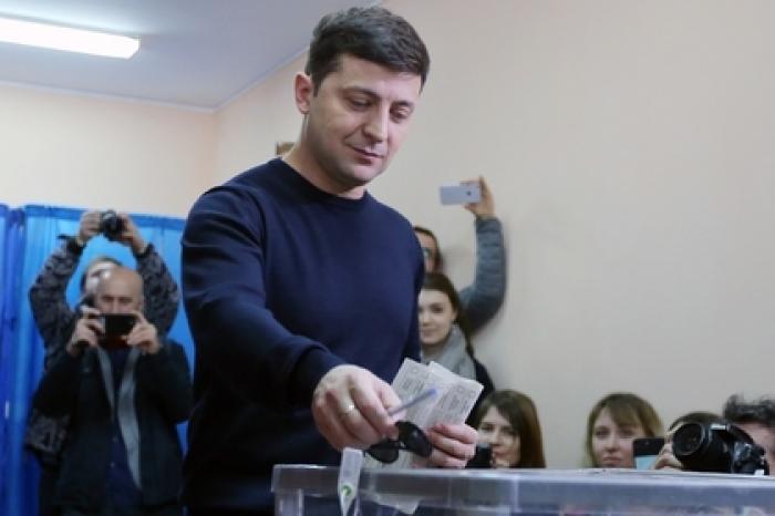 Зеленский пообещал украинцам нормальную жизнь