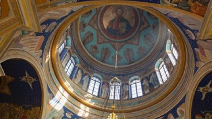 Благовещение Пресвятой Богородицы: в храмах день начался торжественным богослужением