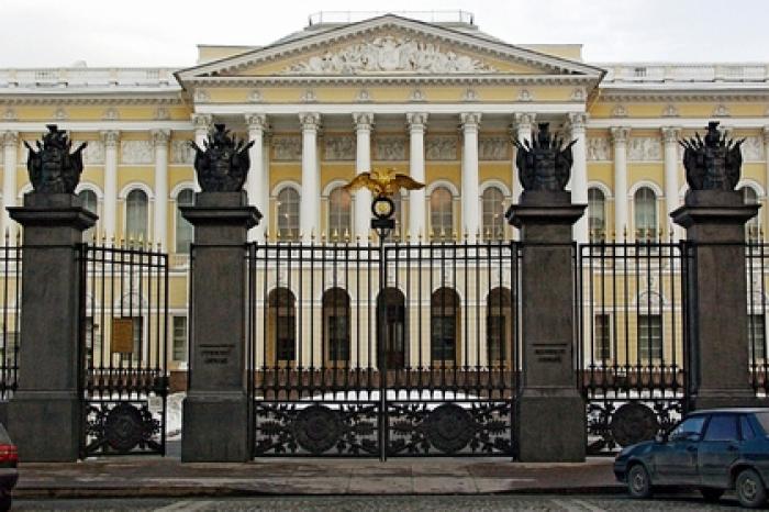 Грабителями Русского музея оказались собиравшие мелочь бомжи