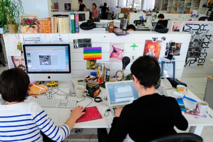 Иностранцам захотели разрешить владеть 20 процентами доли СМИ в России