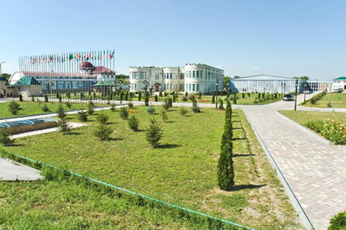 На сады «дворца Кадырова» потратят более 34 миллионов рублей