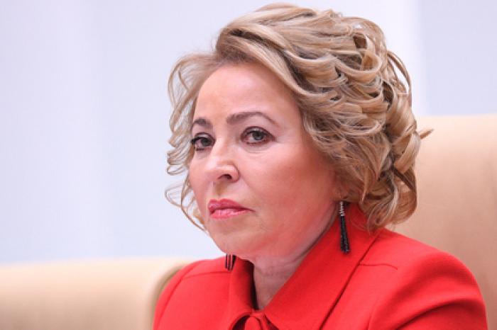 Песков ответил на вопрос об уходе Матвиенко из Совфеда