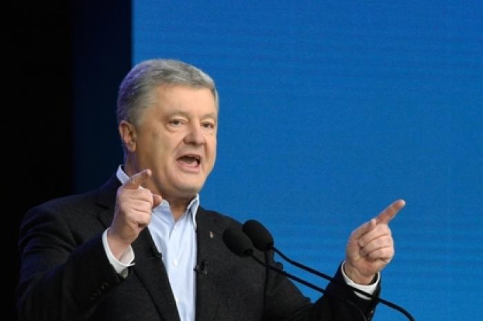 Порошенко захотел успеть подписать закон о языке
