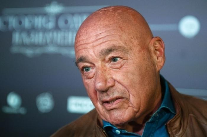 Познер рассказал о подходящих для необитаемого острова книгах