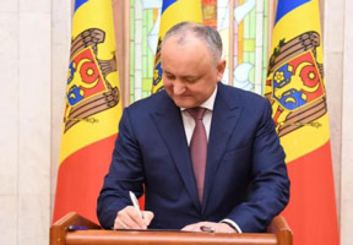 PREŞEDINTELE IGOR DODON VA SOLICITA CC SĂ DEA O INTERPRETARE DACĂ EL ARE DREPTUL SĂ ÎNAINTEZE CANDIDATURA LA FUNCŢIA DE PREMIER