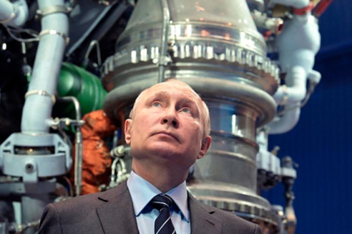 Путин пообещал выделить миллиарды рублей на ракетные двигатели
