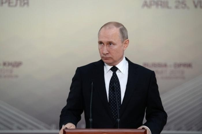 Путин распорядился отнимать землю у нарушителей пожарной безопасности