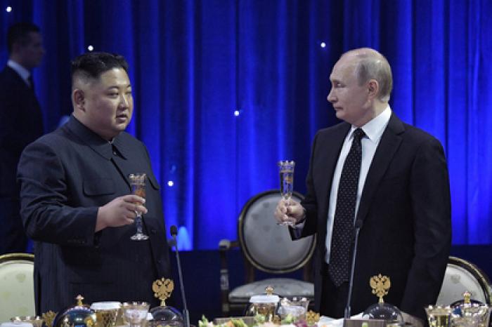 Путин выпил за здоровье Ким Чен Ына