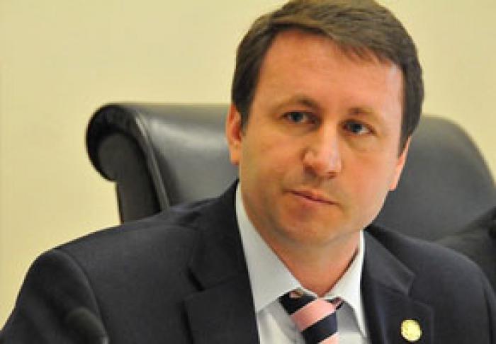​RELUAREA ŞEDINŢELOR PARLAMENTULUI VA DA UN IMPULS NEGOCIERILOR DINTRE PSRM ŞI ACUM - DEPUTAT