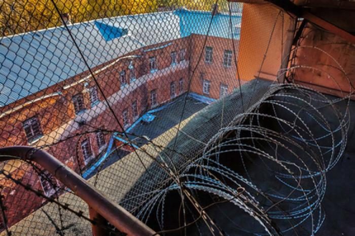 Россия стала лидером по числу заключенных и экономии на них