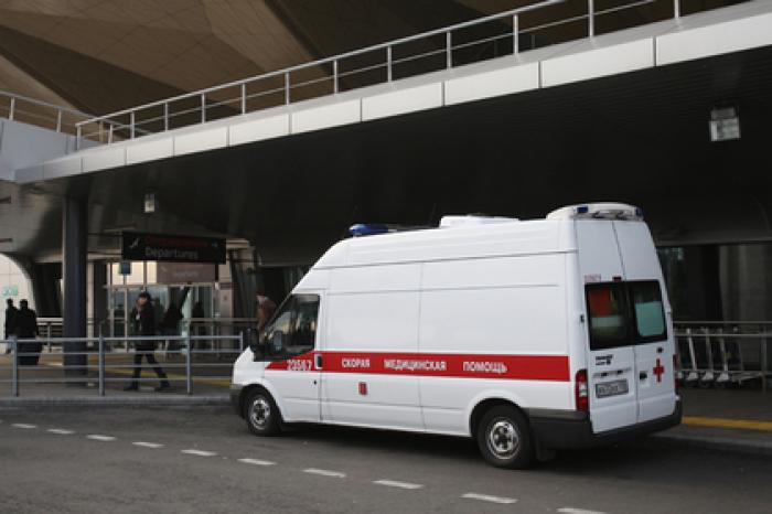 Российская модель приняла наркотики из страха перед полетом и попала в больницу