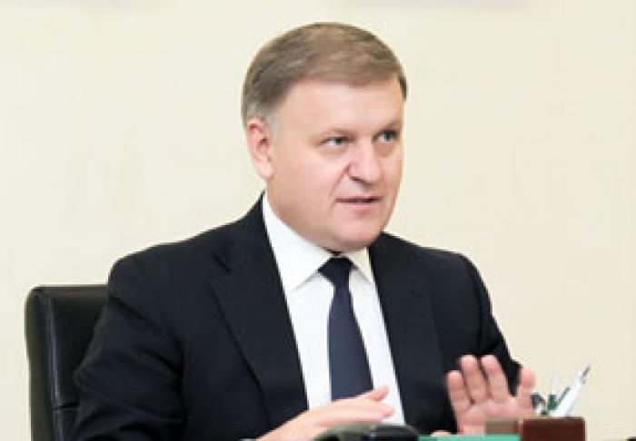 СЛОВО И ДЕЛО БАНКИРА СЕРГЕЯ ЧЕБОТАРЯ
