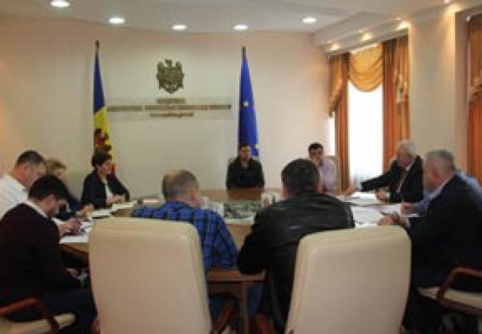 UCRAINA VA SISTA LUCRĂRILE DE CONSTRUCŢIE A HIDROCENTRALELOR PE RÂUL NISTRU PÂNĂ LA EFECTUAREA UNEI EXPERTIZE