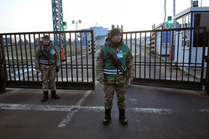Украина расширила торговые санкции против России