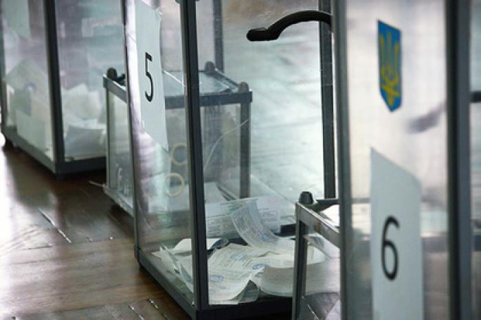 Украинский суд отклонил мешавшие объявить победу Зеленского иски