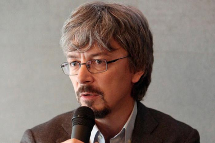 Украинский телеканал подаст на наведавшегося без приглашения Порошенко в суд