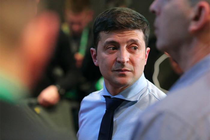 Зеленский назвал Порошенко другую дату дебатов