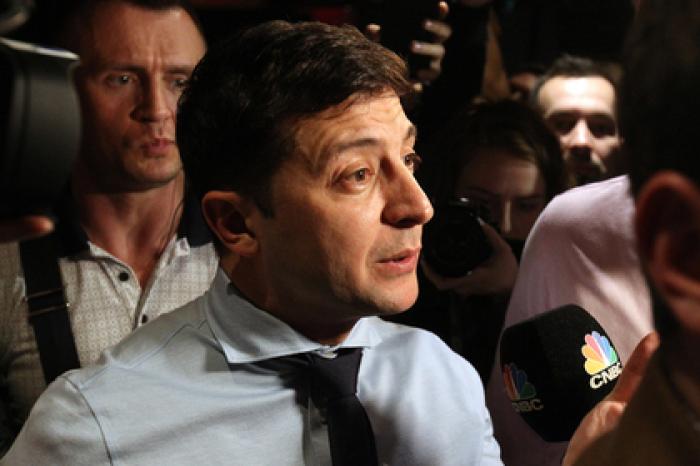 Зеленский обеспокоился сном Порошенко после Дебальцево и Иловайска