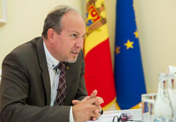 AMBASADORUL ROMÂNIEI RECOMANDĂ ALEGĂTORILOR DIN MOLDOVA „SĂ VERIFICE ACTELE ÎNAINTE DE A PARTICIPA LA ALEGERILE EUROPENE”