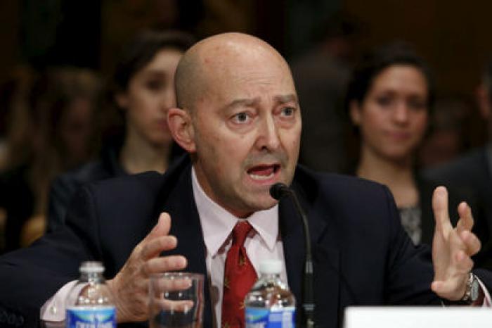 Американский адмирал предложил запретить россиянам въезд в США