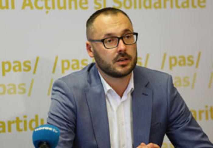 ДЕПУТАТ ACUM НАЗВАЛ РЕШЕНИЕ КС «ГРУБЫМ ОТКЛОНЕНИЕМ ОТ НОРМ КОНСТИТУЦИИ»