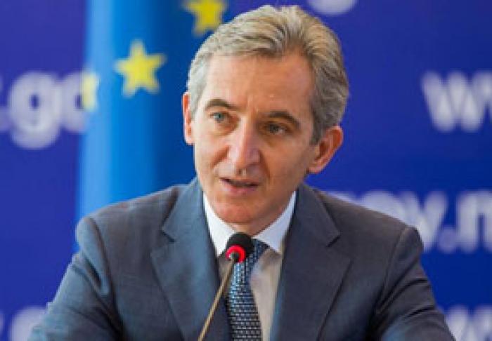 FOSTUL PREMIER IURIE LEANCĂ ÎNDEAMNĂ ROMÂNII DIN MOLDOVA SĂ SUSŢINĂ CANDIDATURA SA LA ALEGERILE PENTRU PARLAMENTUL EUROPEAN