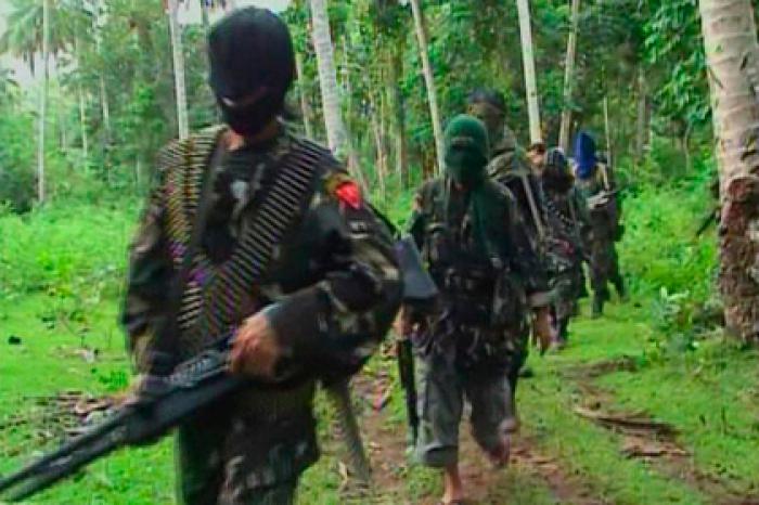 Голландский заложник филиппинских исламистов попытался сбежать от них и погиб