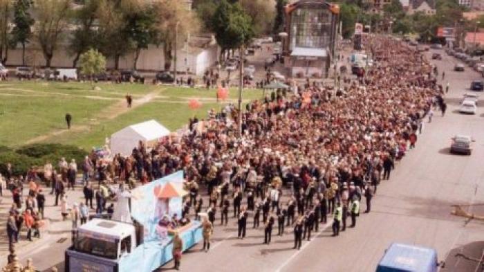 Марш Победы собрал 15 000 человек