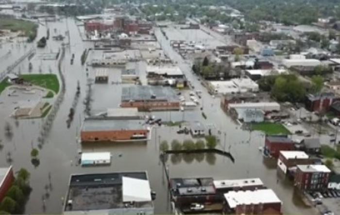 Масштабный потоп в США: Миссисипи прорвала дамбы