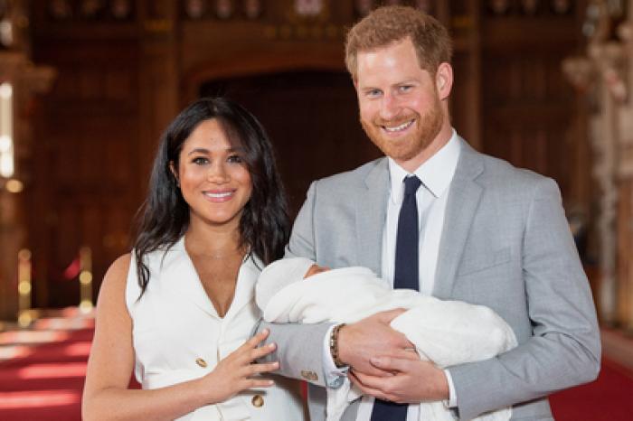Меган Маркл и принц Гарри впервые показали ребенка